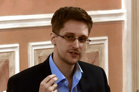 2013 - Edward Snowden